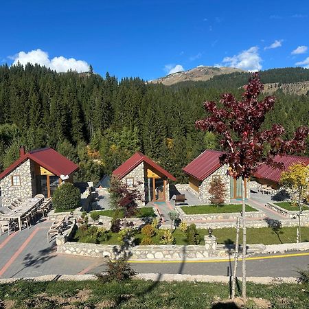 Malesia Eko Resort Peja Kültér fotó
