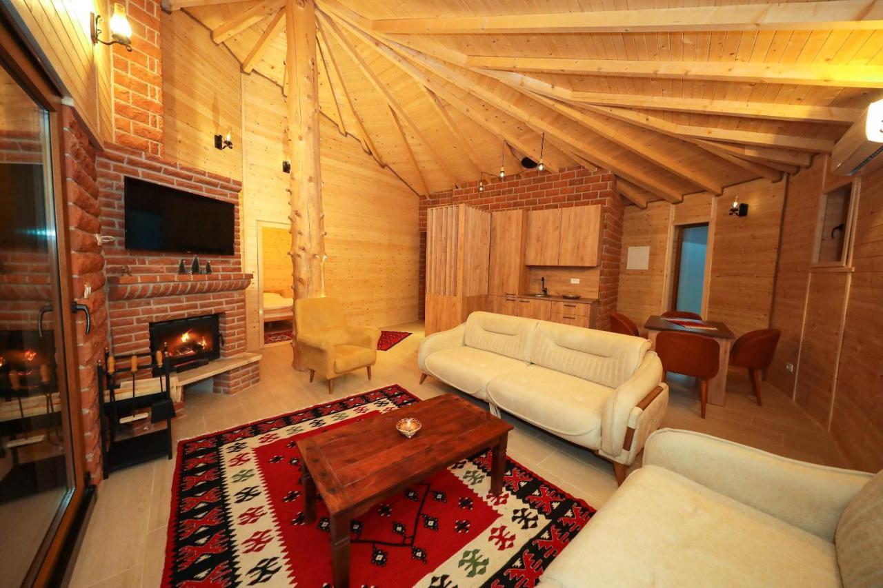 Malesia Eko Resort Peja Kültér fotó