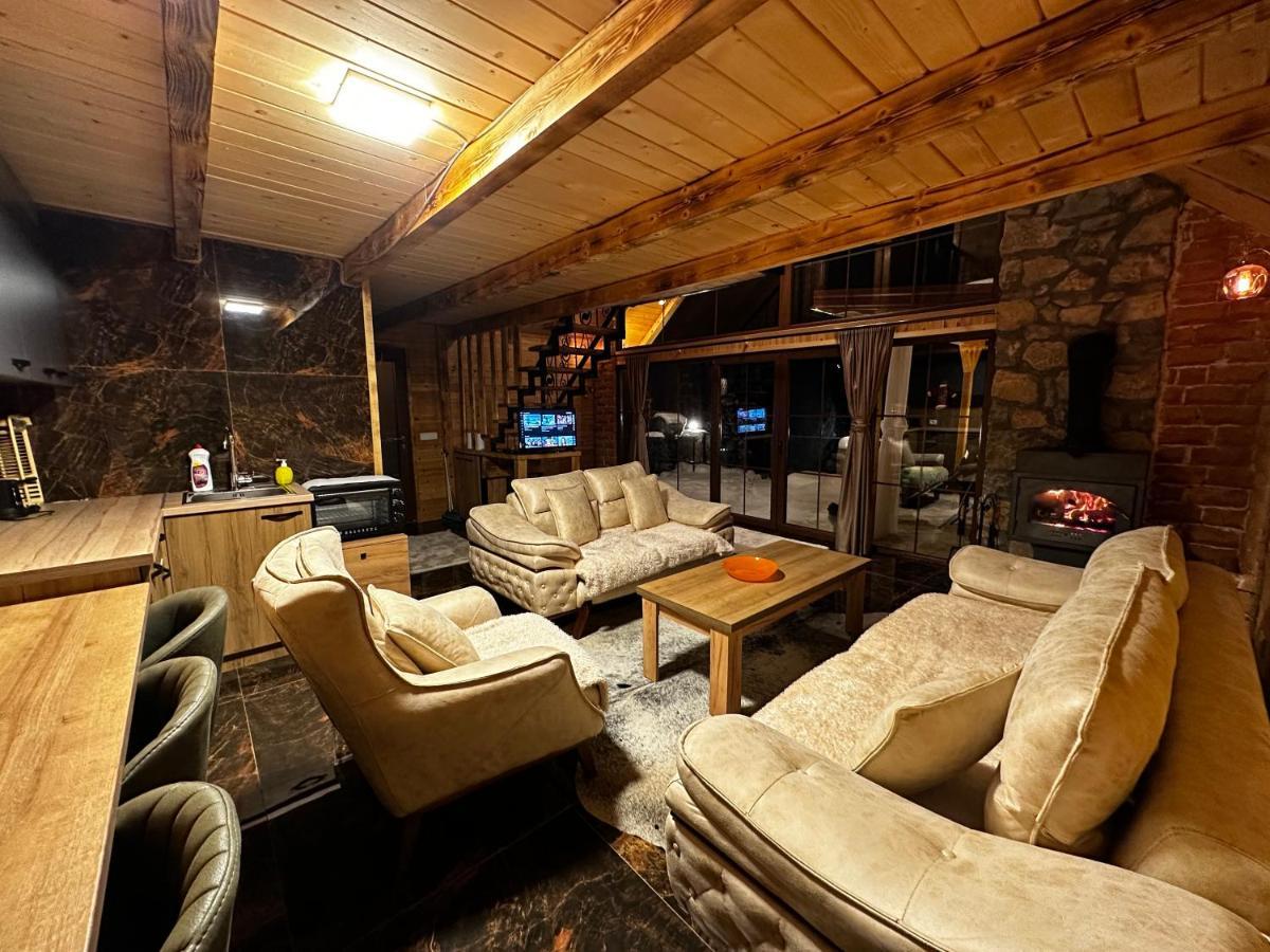 Malesia Eko Resort Peja Kültér fotó