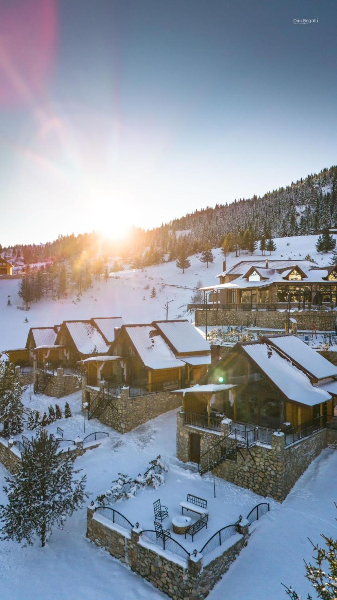 Malesia Eko Resort Peja Kültér fotó