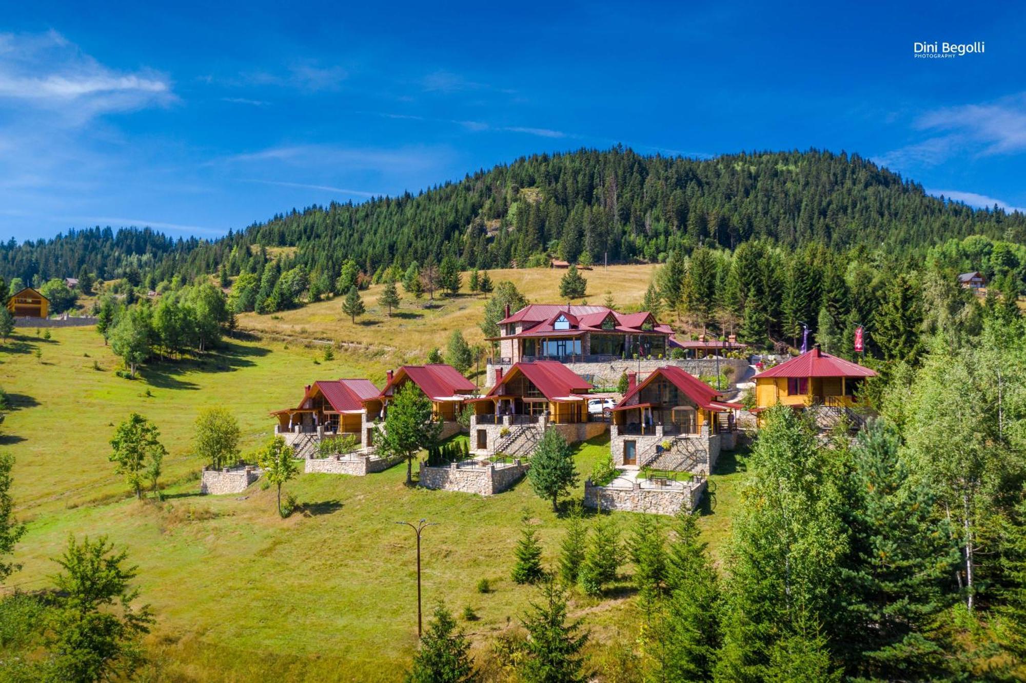 Malesia Eko Resort Peja Kültér fotó
